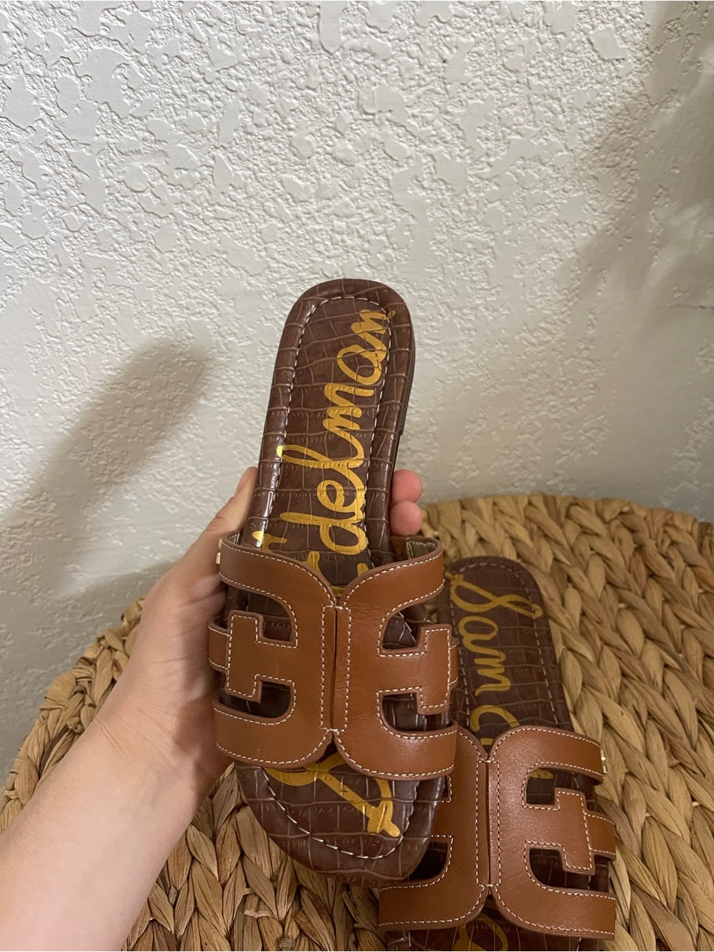 Sam Edelman Bay Cutout Slide sandal - Picture 4 of 11